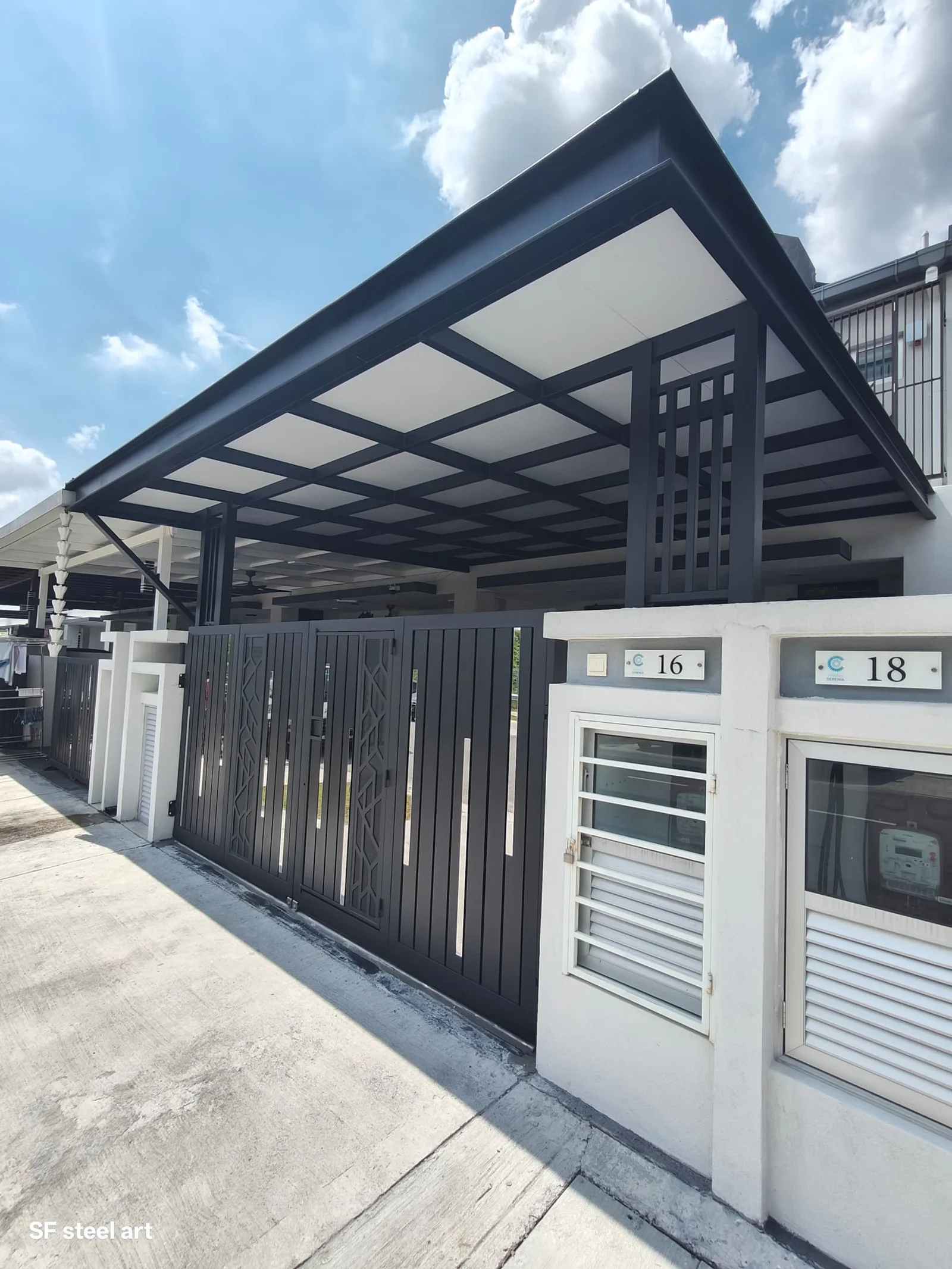 Selepas pemasangan gate dan awning projek D